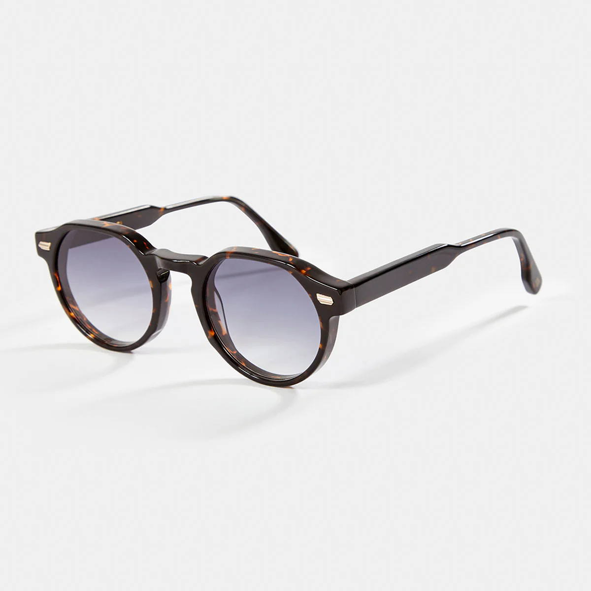 Larry - Image 10