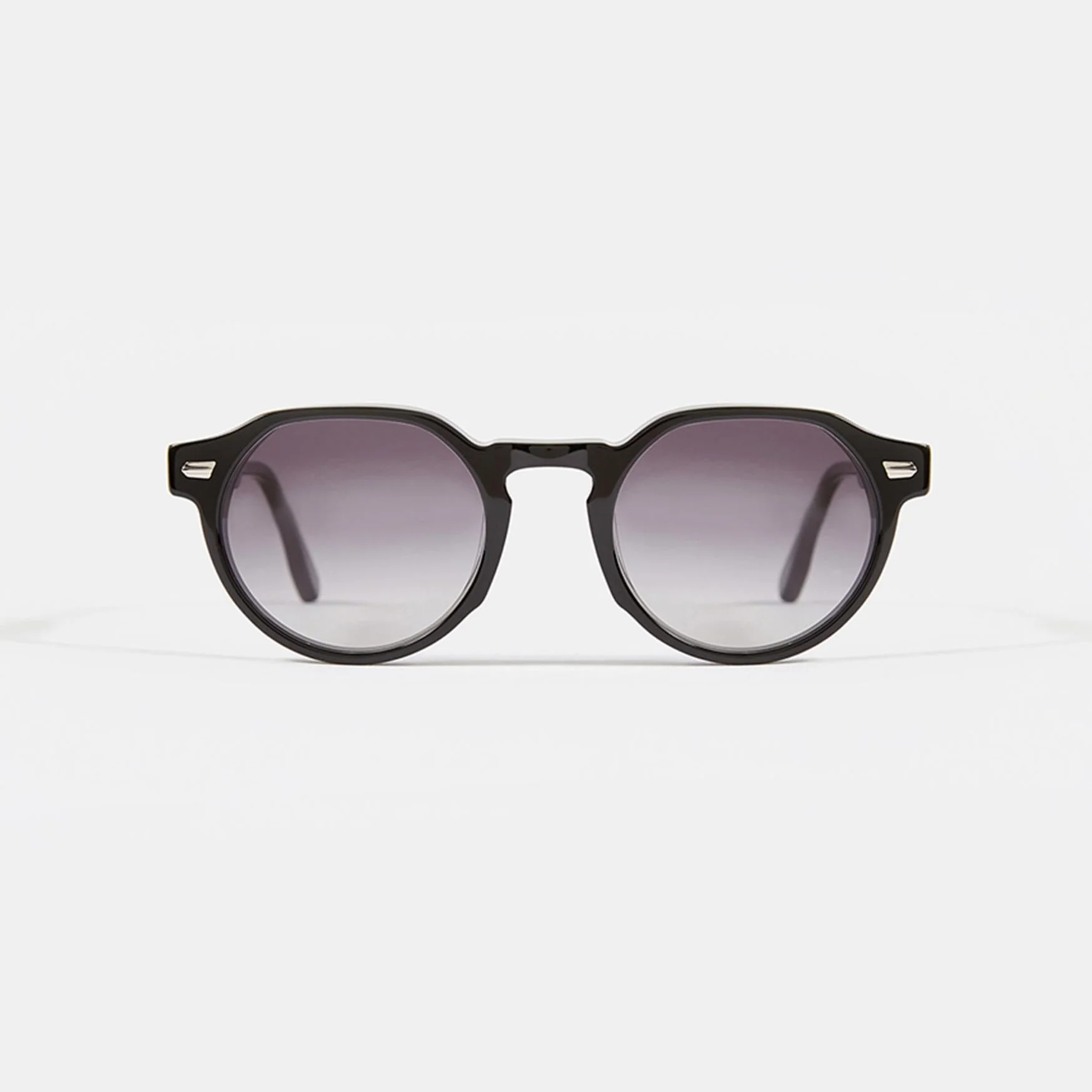 Larry - Image 7