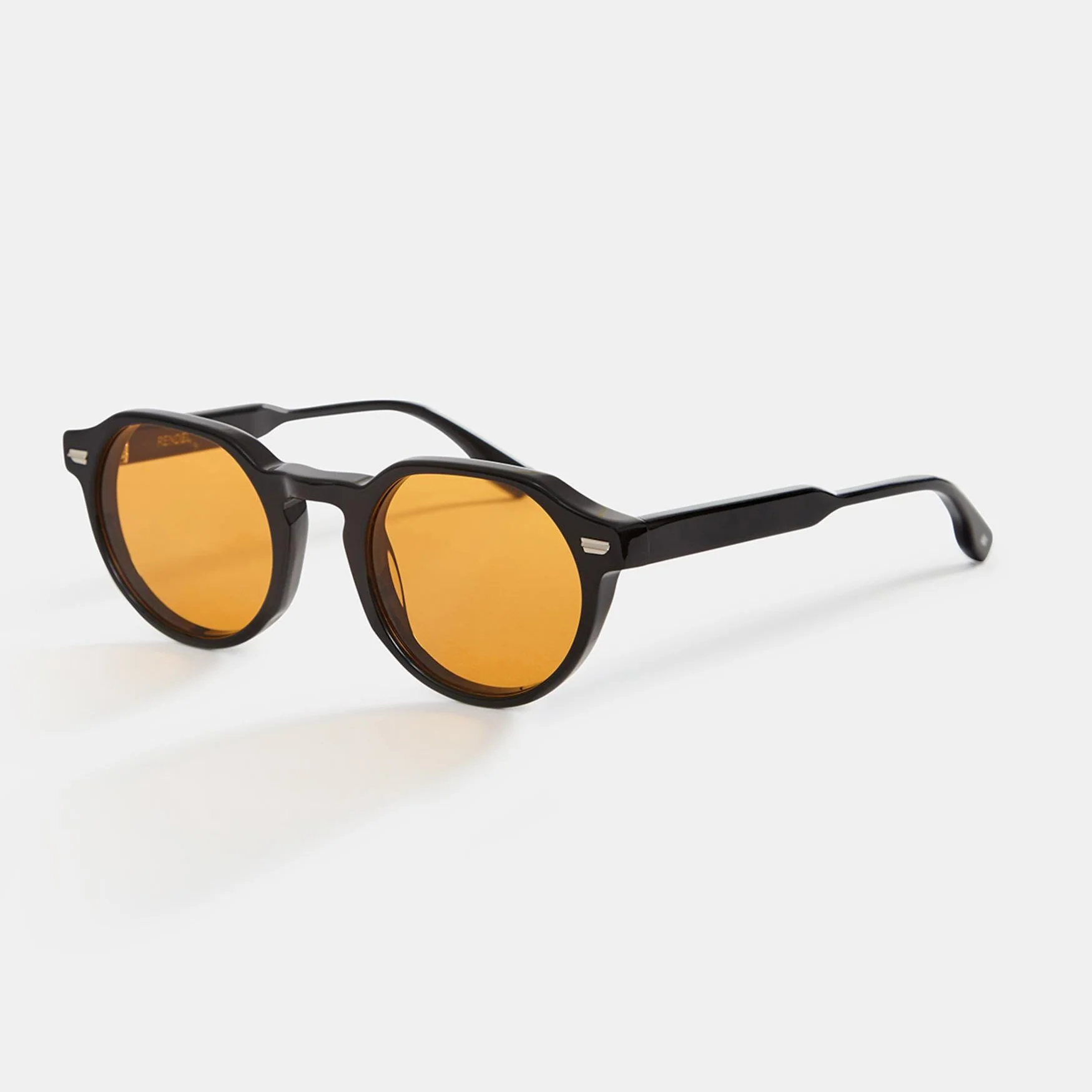 Larry - Image 11