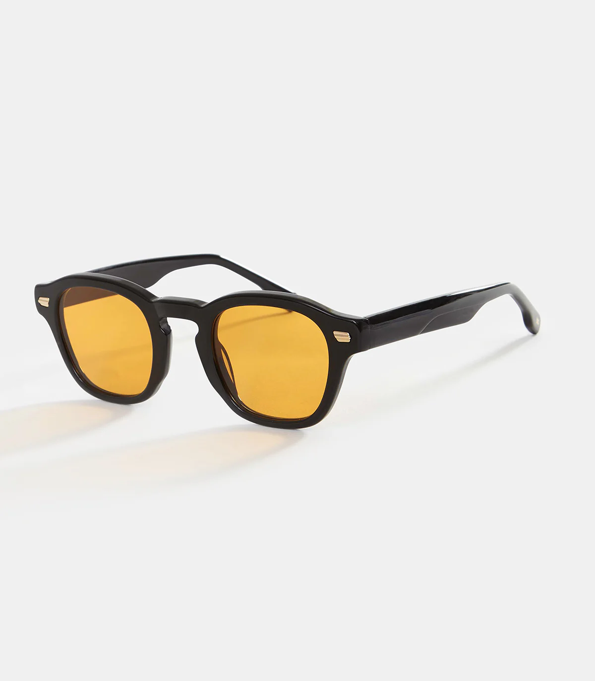 Leo - Image 8