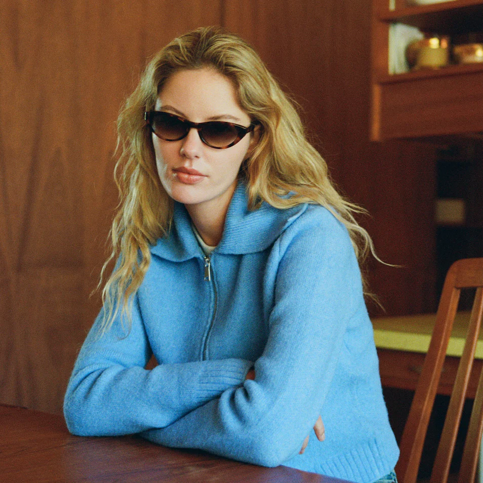 Zoe - Image 6