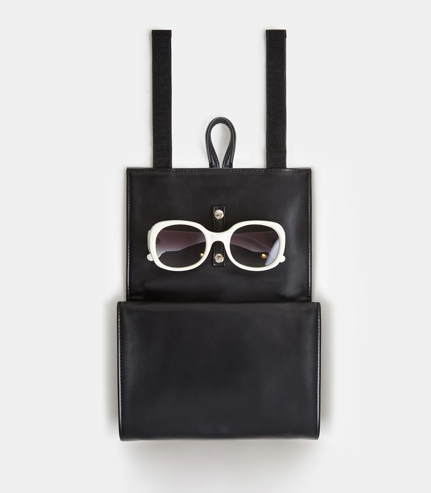 Travel Case - Image 3